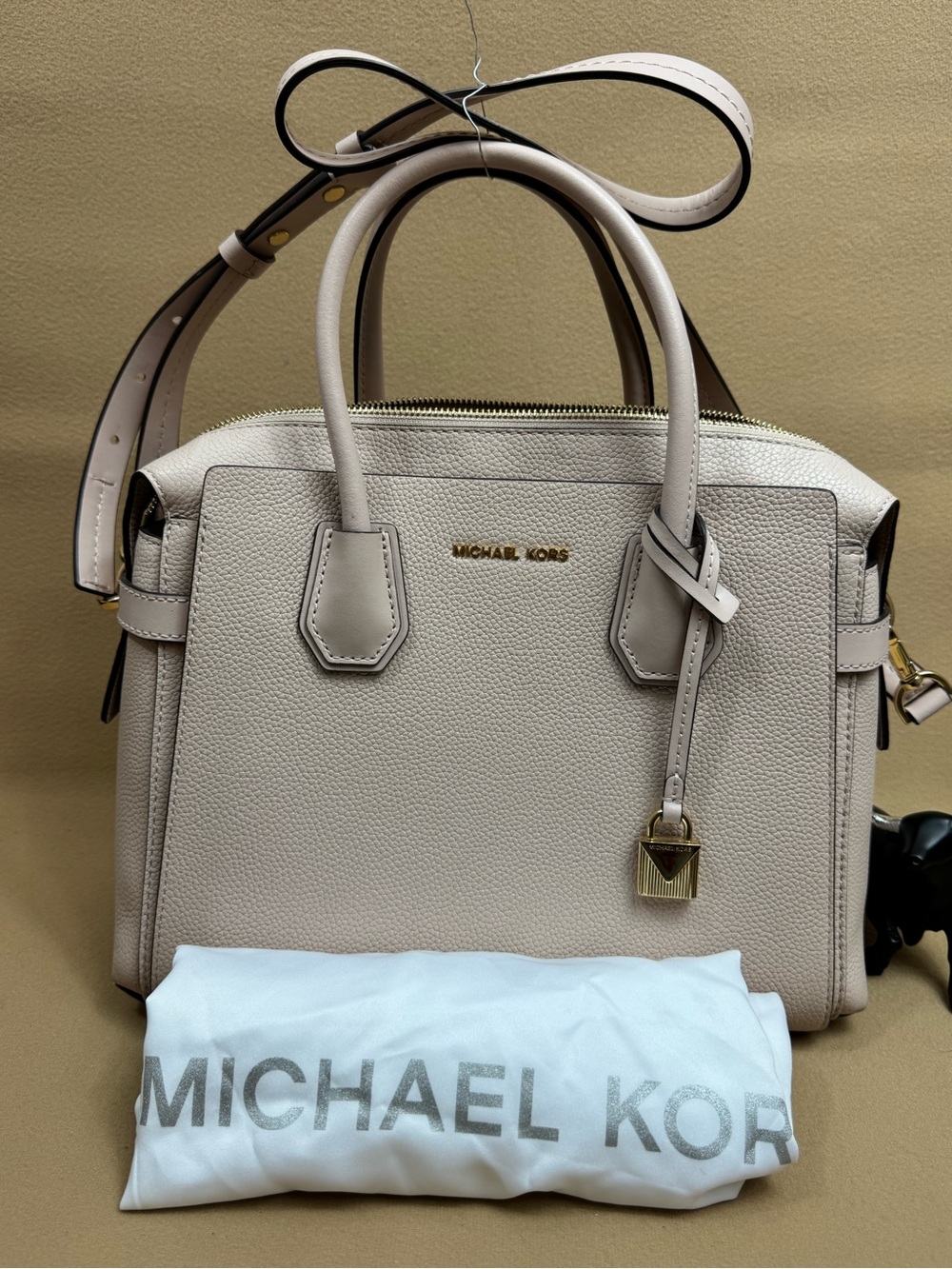 Michael Kors Pebbled Leather Satchel in White - Picture 2 of 16